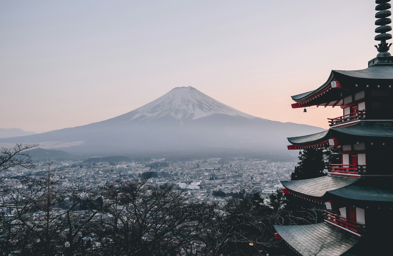 Japan travel scenery for Kumamoto Castle